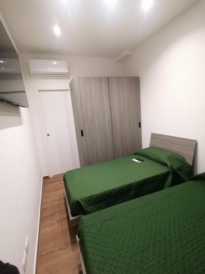 0541 Guest House Rimini Extérieur photo